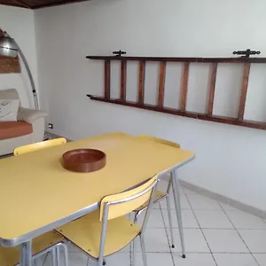 https://casina-del-porto.it-tuscanyhotel.com